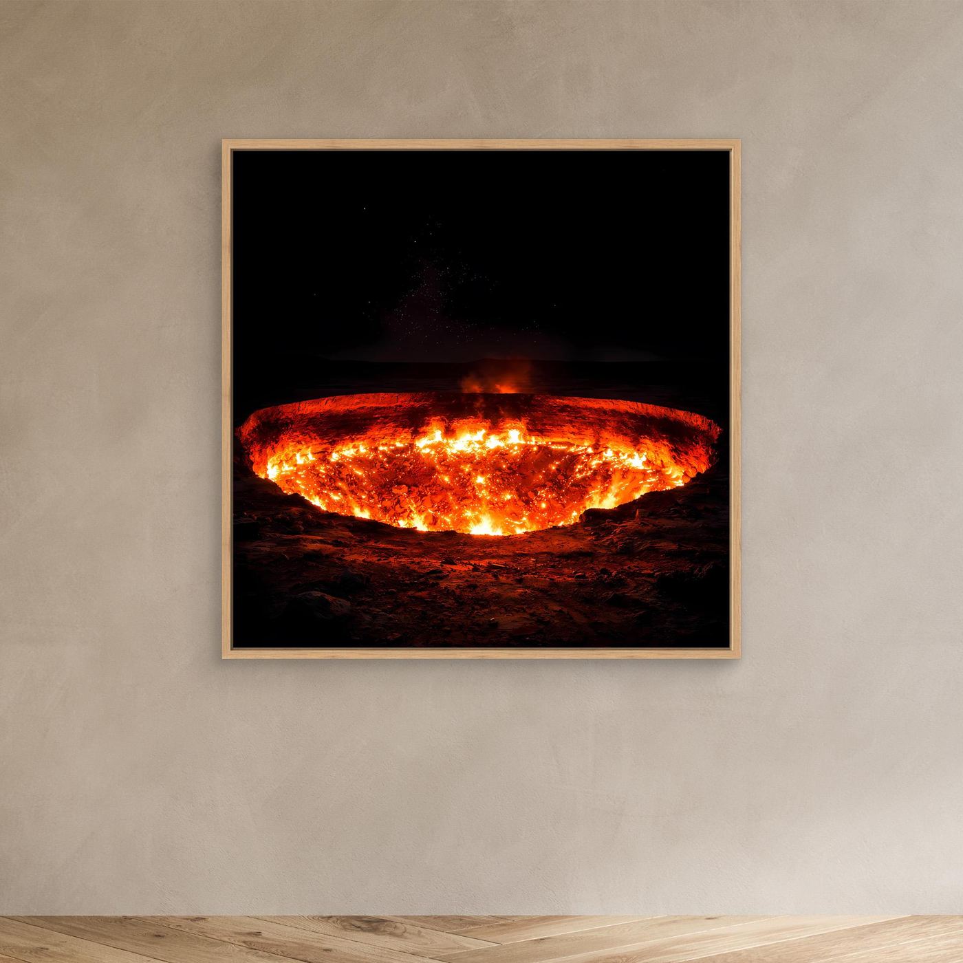 Leinwandbild mit brennendem Gaskrater, Holzrahmen (Eiche)