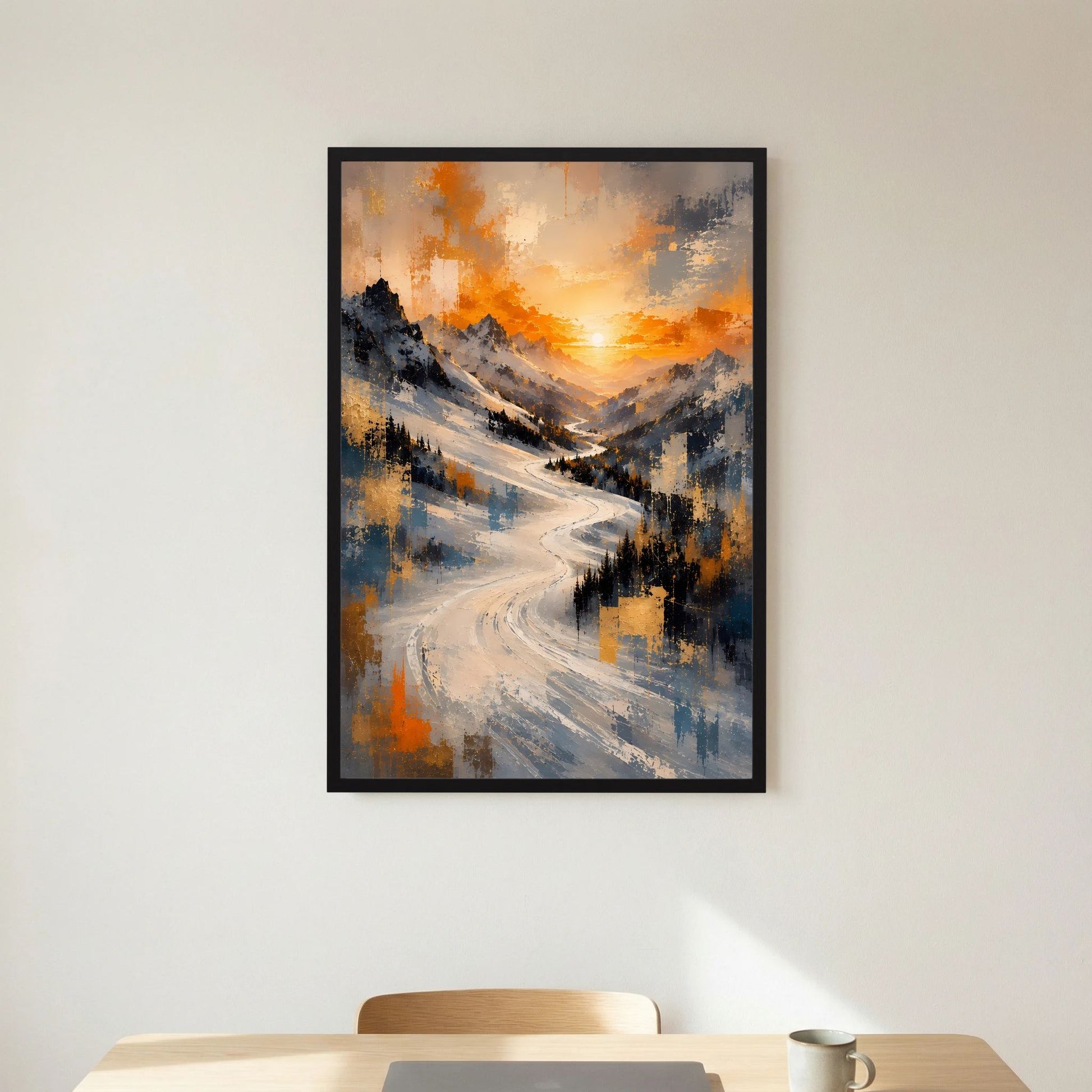Hochformat-Poster mit verschneiter Talstraße und Sonnenuntergang, schwarzer Rahmen