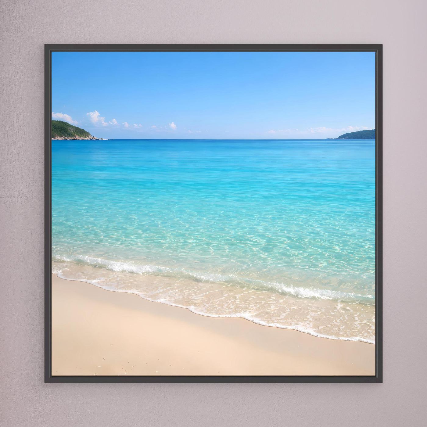 Leinwandbild mit tropischem Strandmotiv, türkisblaues Wasser und Sandstrand, schwarzer Rahmen