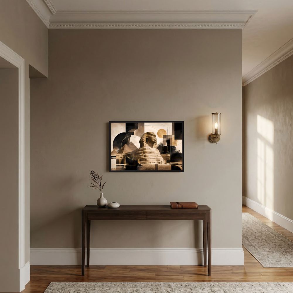 Poster im Querformat mit Pyramidenmotiv, Beige, Schwarz und Gold, im schwarzen Rahmen