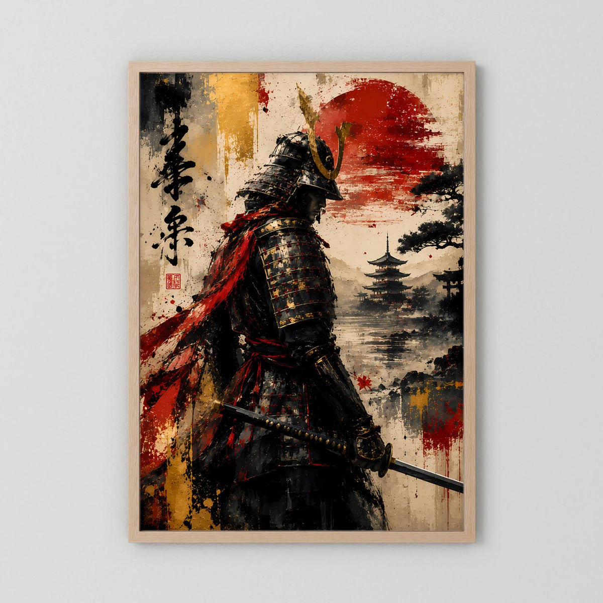 Gerahmtes Samurai-Poster mit hellem Holzrahmen: Krieger in dunkler Rüstung, roter Umhang, Katana