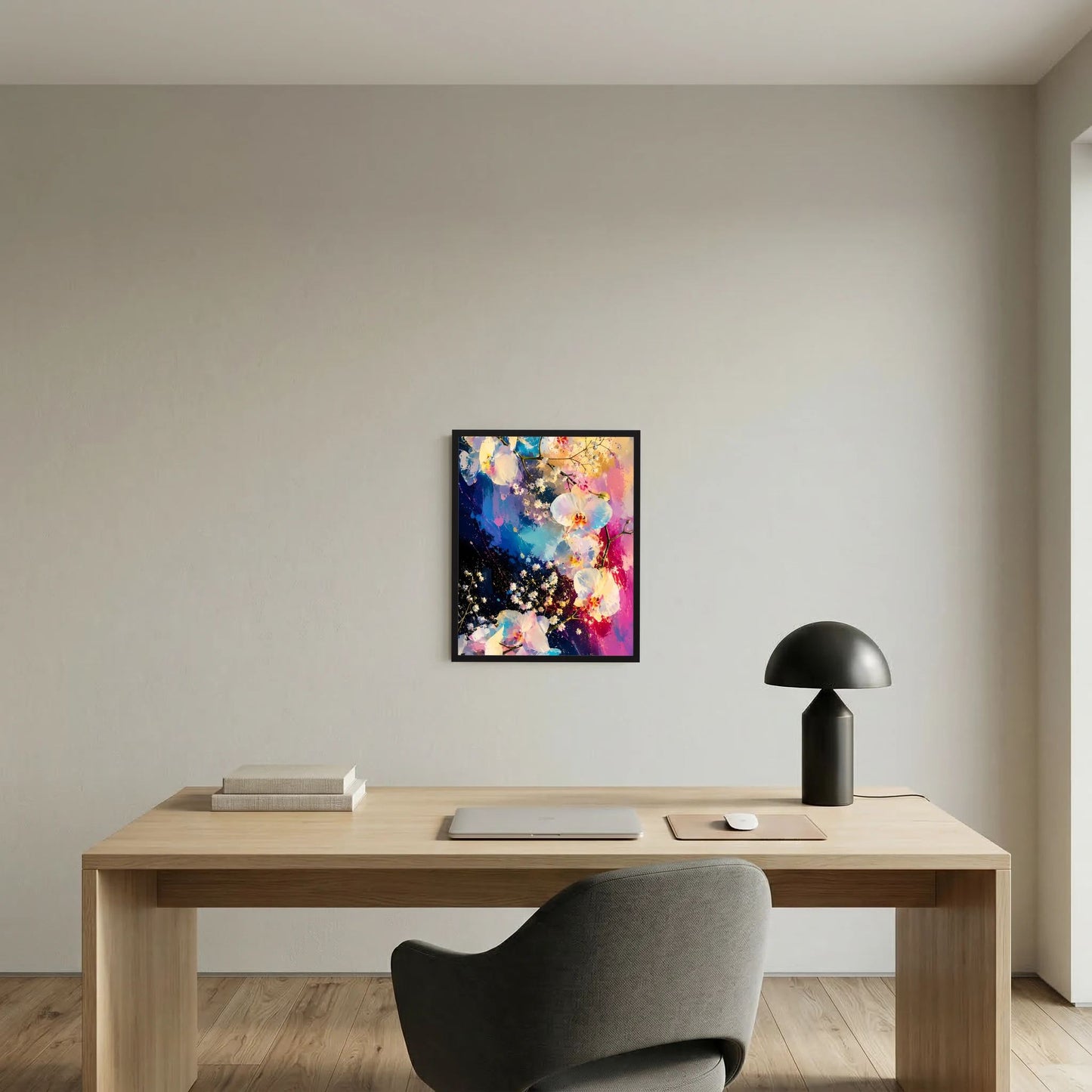 Orchideen-Poster im schwarzen Rahmen, abstrakte Blütenkomposition in Rosa und Blau