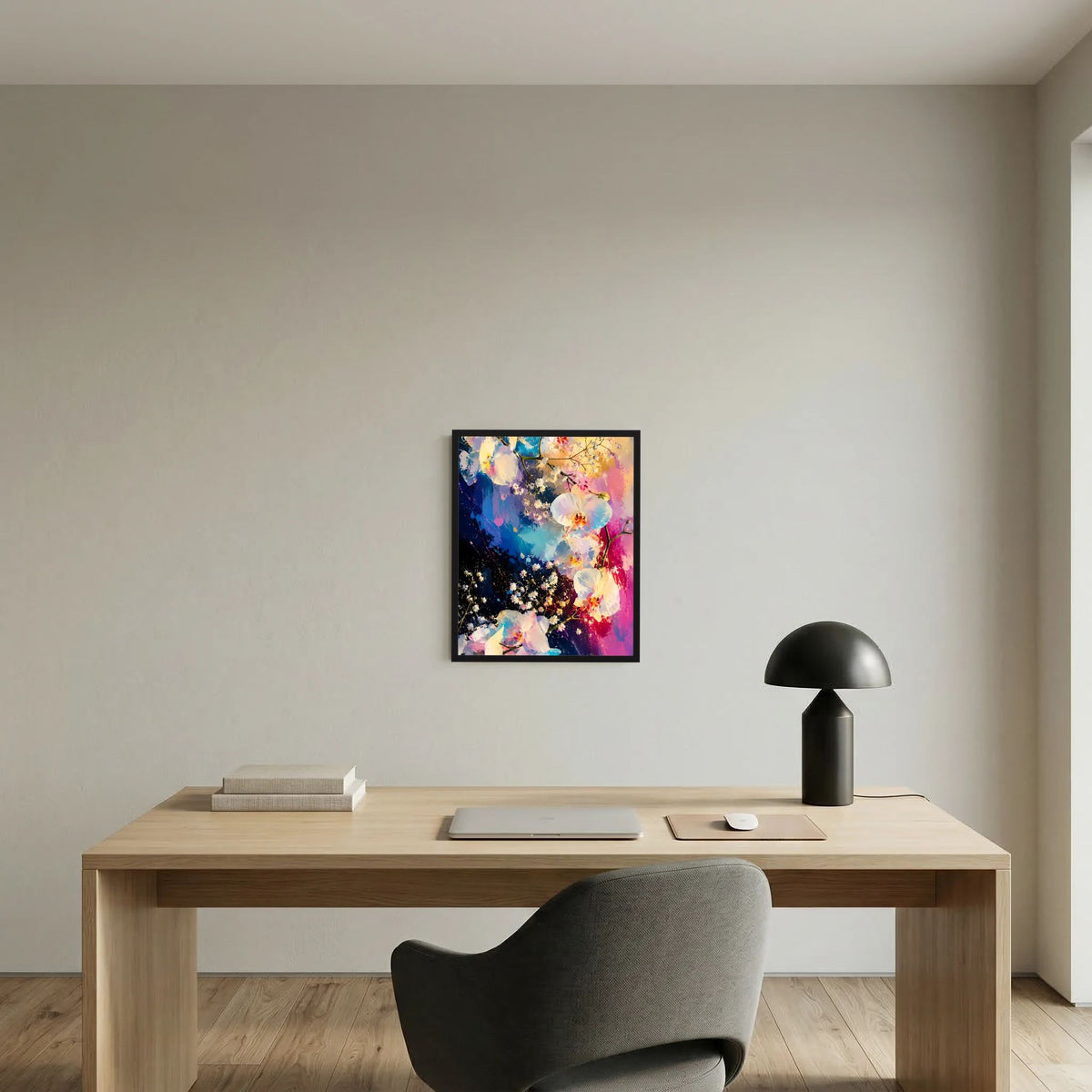 Orchideen-Poster im schwarzen Rahmen, abstrakte Blütenkomposition in Rosa und Blau