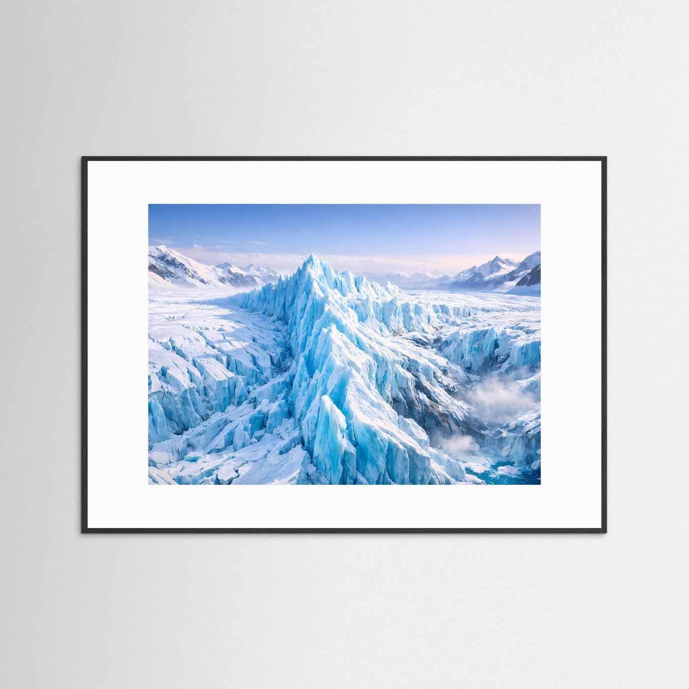 Winterposter mit Eisgletscher-Panorama im schwarzen Rahmen mit weißem Passepartout