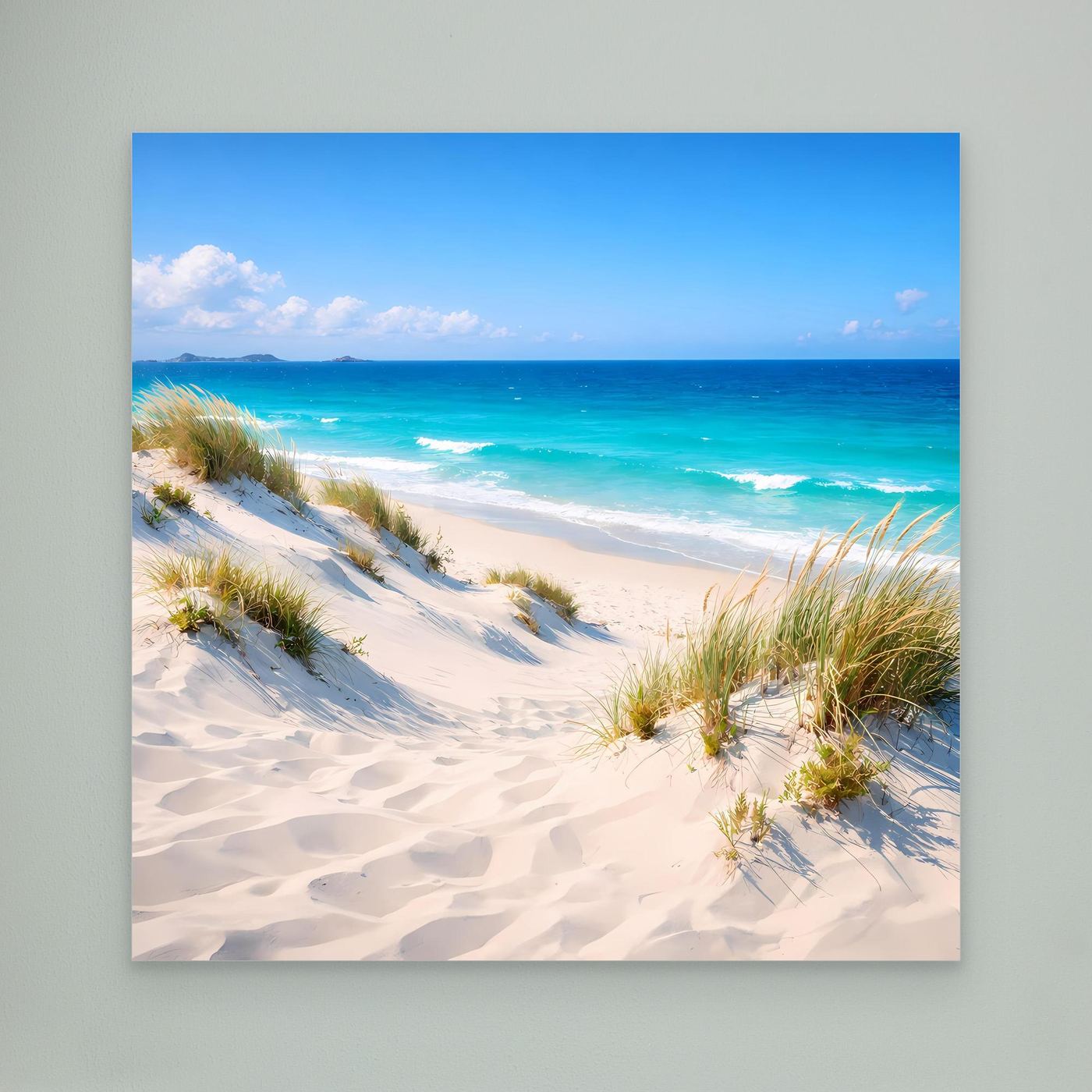 Leinwandbild mit Dünen am Strand, türkisfarbenes Meer und hellem Sand ohne sichtbaren Rahmen