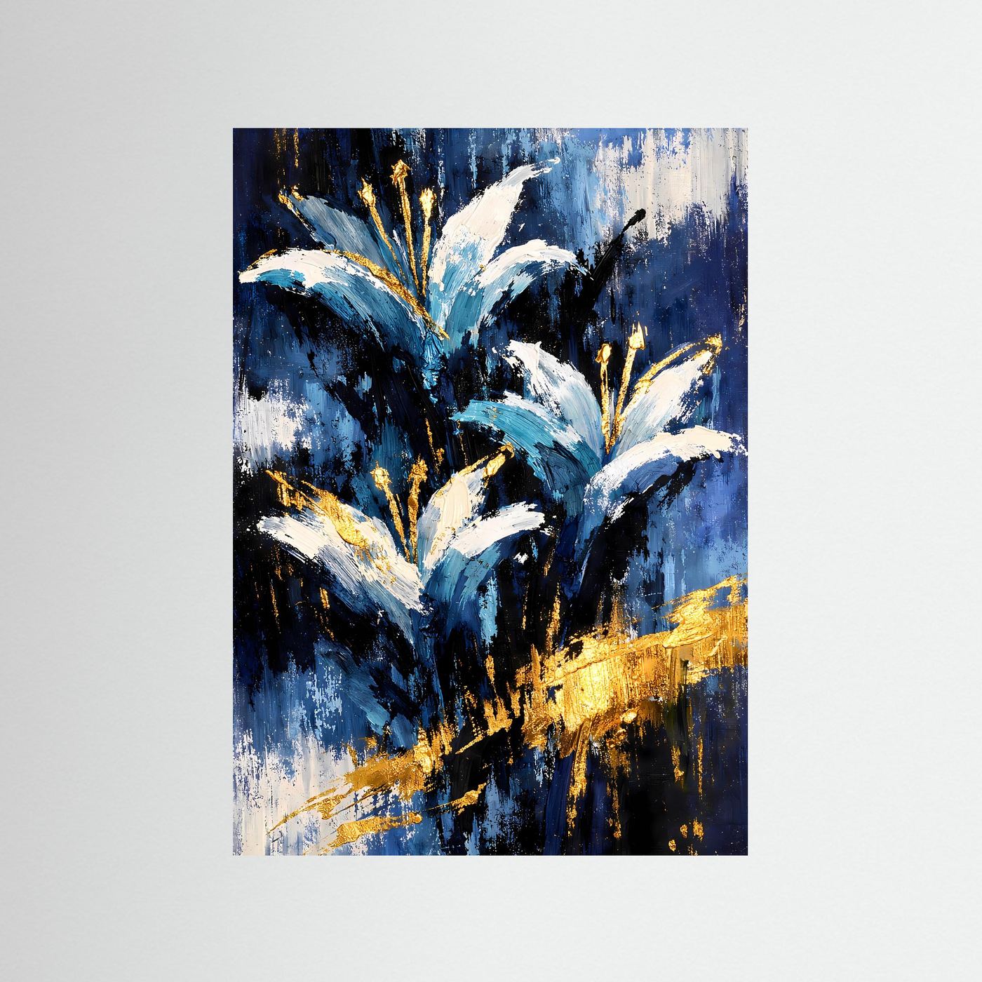 Abstraktes Blumenposter mit blauen Lilien, weißen Blütenformen und goldenen Akzenten, Nahansicht