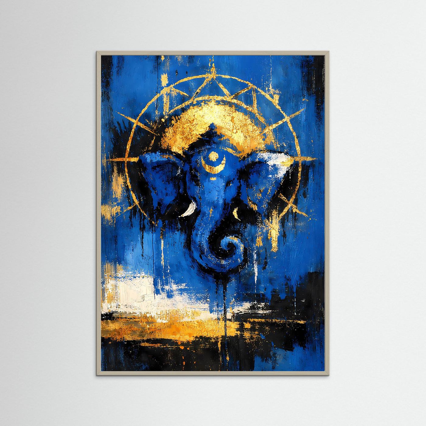 Abstraktes Löwenkopf-Kunstposter mit hellem Holzrahmen, blau-goldenes Motiv, Hochformat