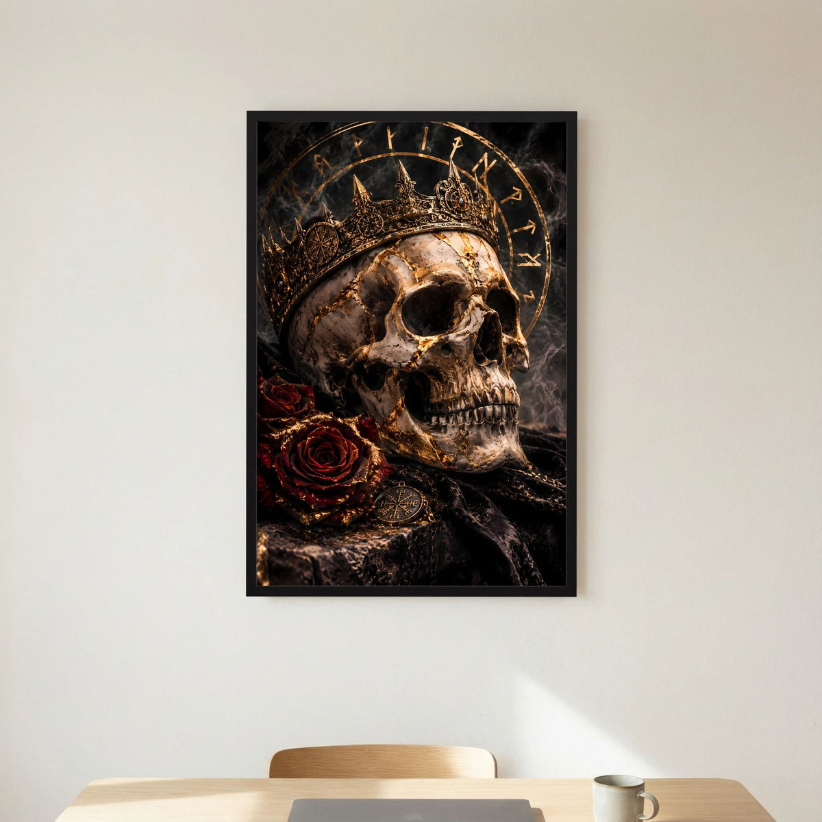 Hochformat-Poster: Totenkopf mit Krone, goldener Runenscheibe und roter Rose, schwarz gerahmt