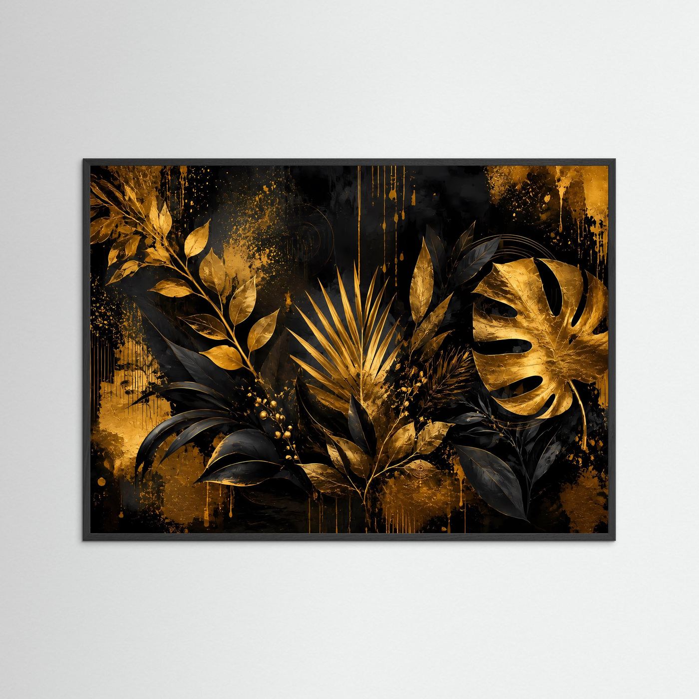 Wandposter im schwarzen Holzrahmen mit goldenen tropischen Blättern auf dunklem Hintergrund, querformatig