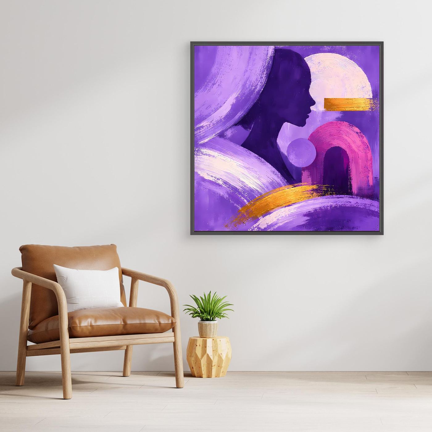 Gerahmtes Leinwandbild mit abstraktem Frauenprofil in Violett, Pink und Gold, hellerer Holzrahmen