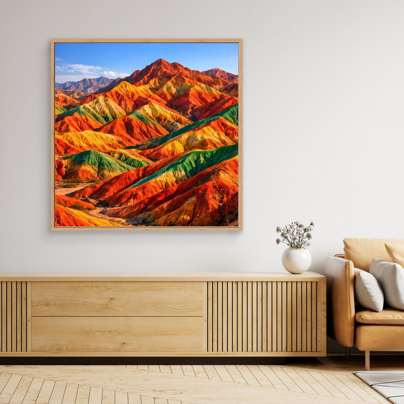 Leinwandbild Regenbogenberge mit bunten Felsbändern, Landschaftsformat, goldener Rahmen