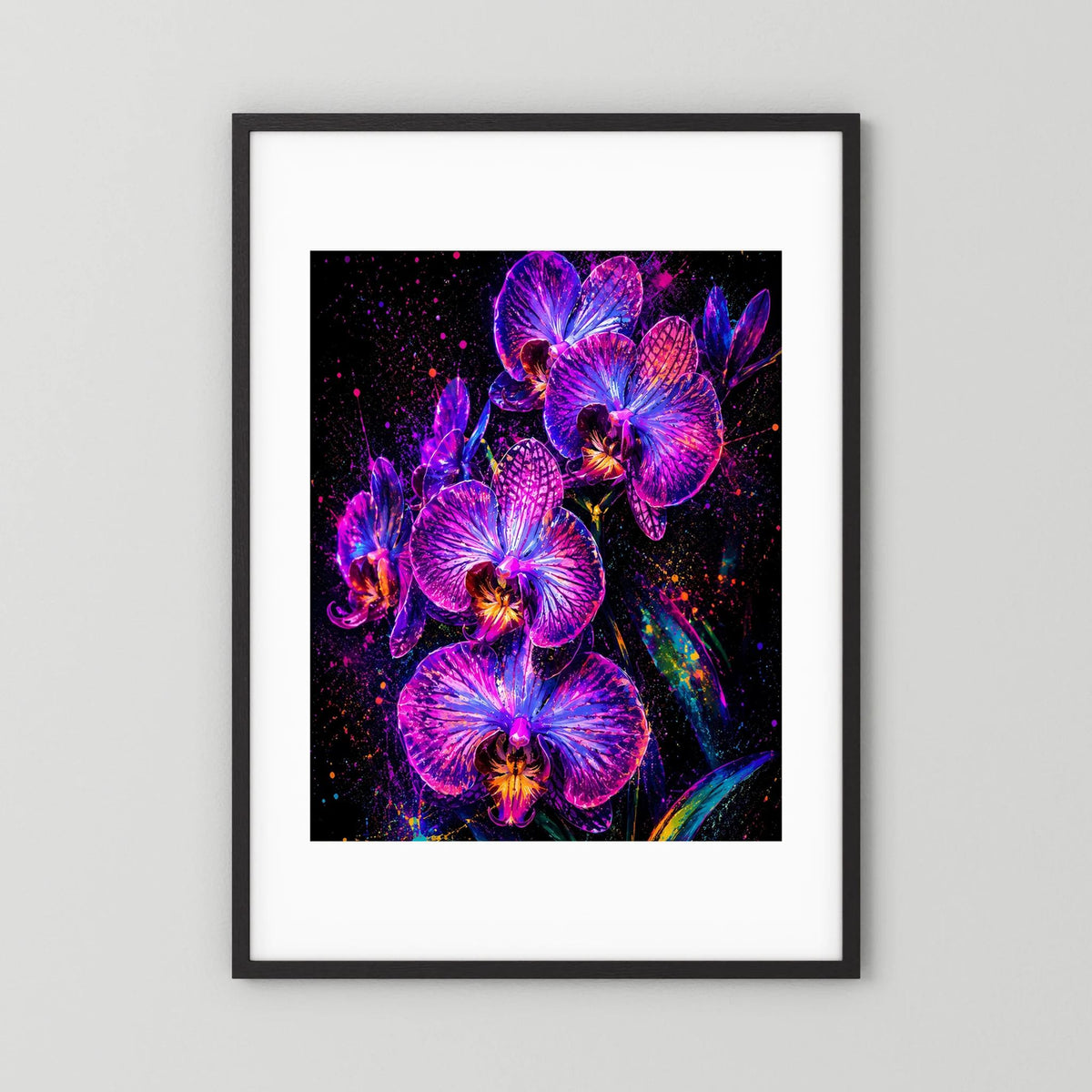 Hochformatiges Blumenposter mit leuchtenden Orchideenblüten in Neon-Pink und Violett, schwarzer Rahmen