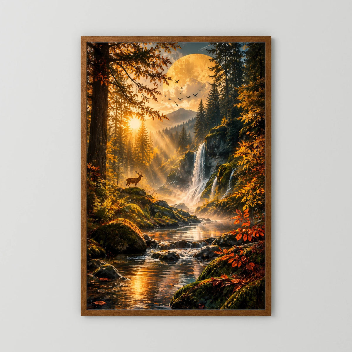 Hochformat-Poster mit Wald, Wasserfall und Fluss im Abendlicht, Holzrahmen