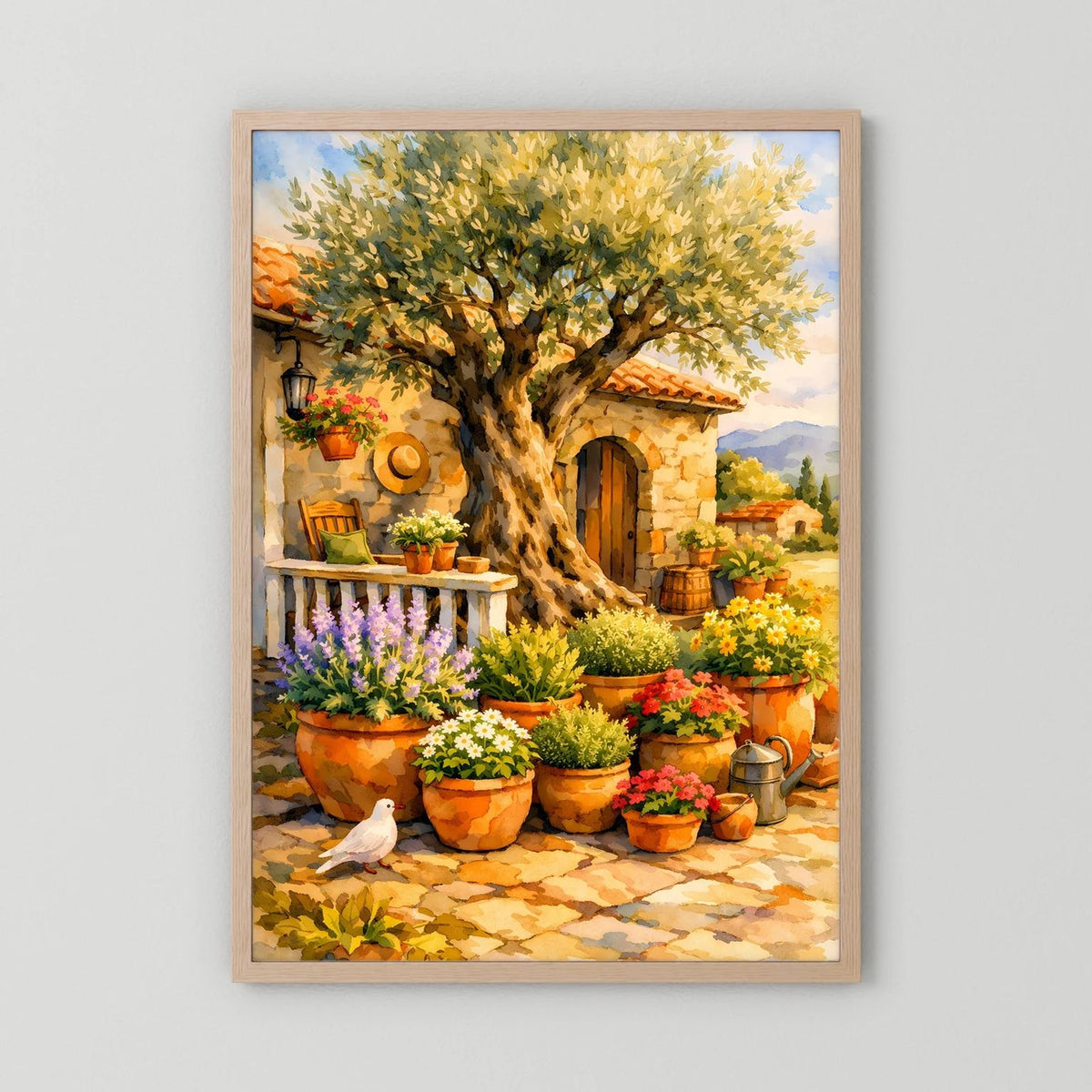 Wandbild mit Olivenbaum und Blumentöpfen in mediterraner Hofszene, Holzrahmen
