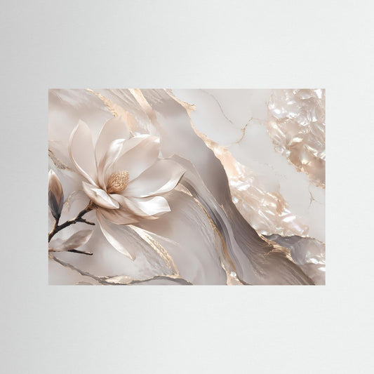 Florale Wandkunst mit weißer Magnolie und perlmuttfarbenen Goldakzenten, ohne Rahmen.