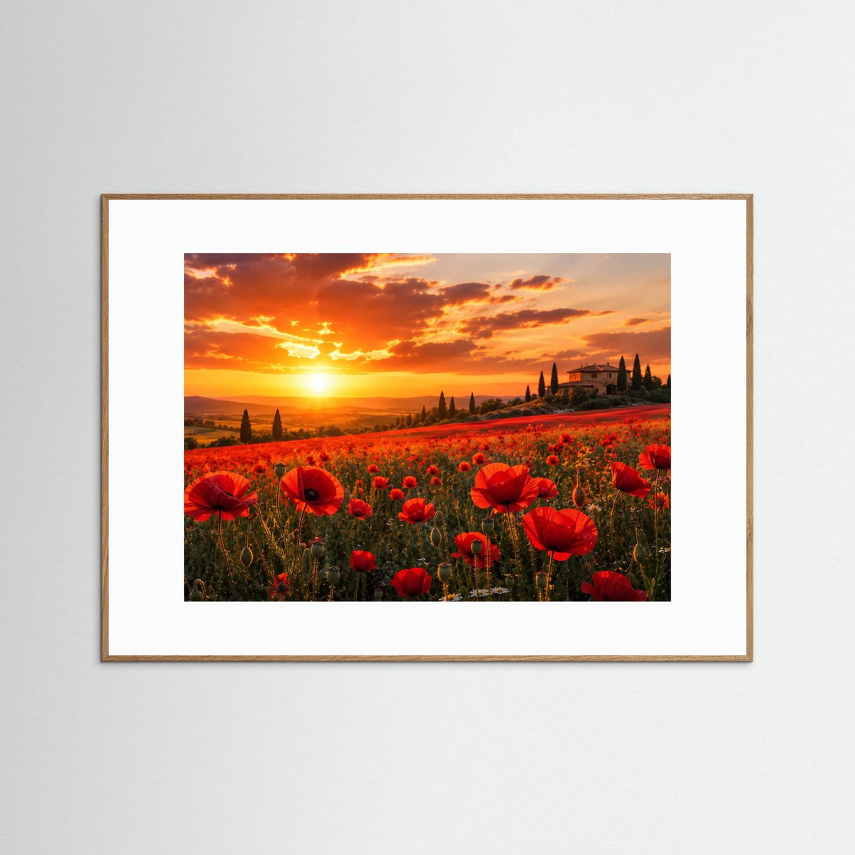 Querformat-Poster im braunen Holzrahmen mit roten Mohnblumen und Sonnenuntergang