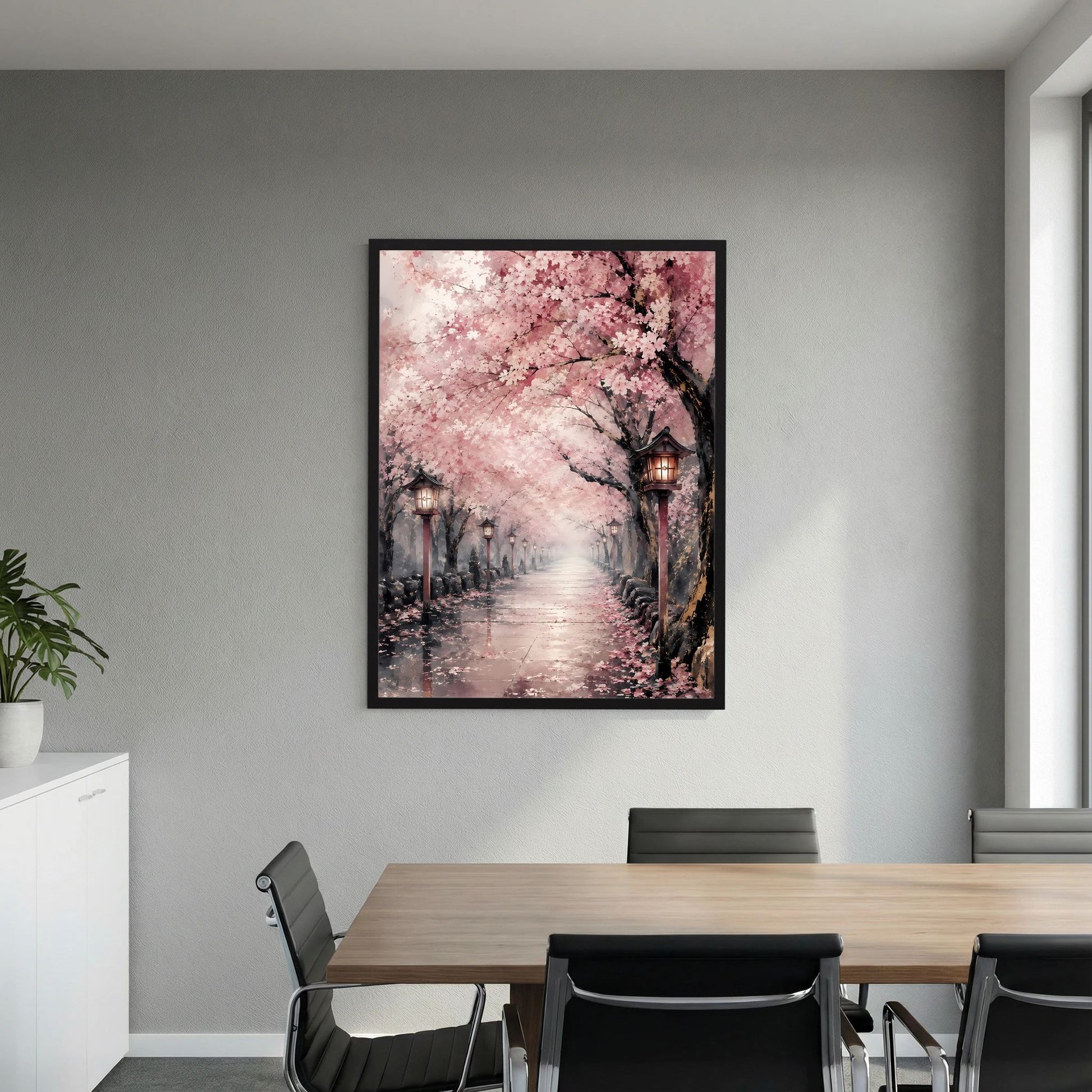 Hochformat-Poster mit rosa Kirschblütenallee und Laternen, dunkler Rahmen.