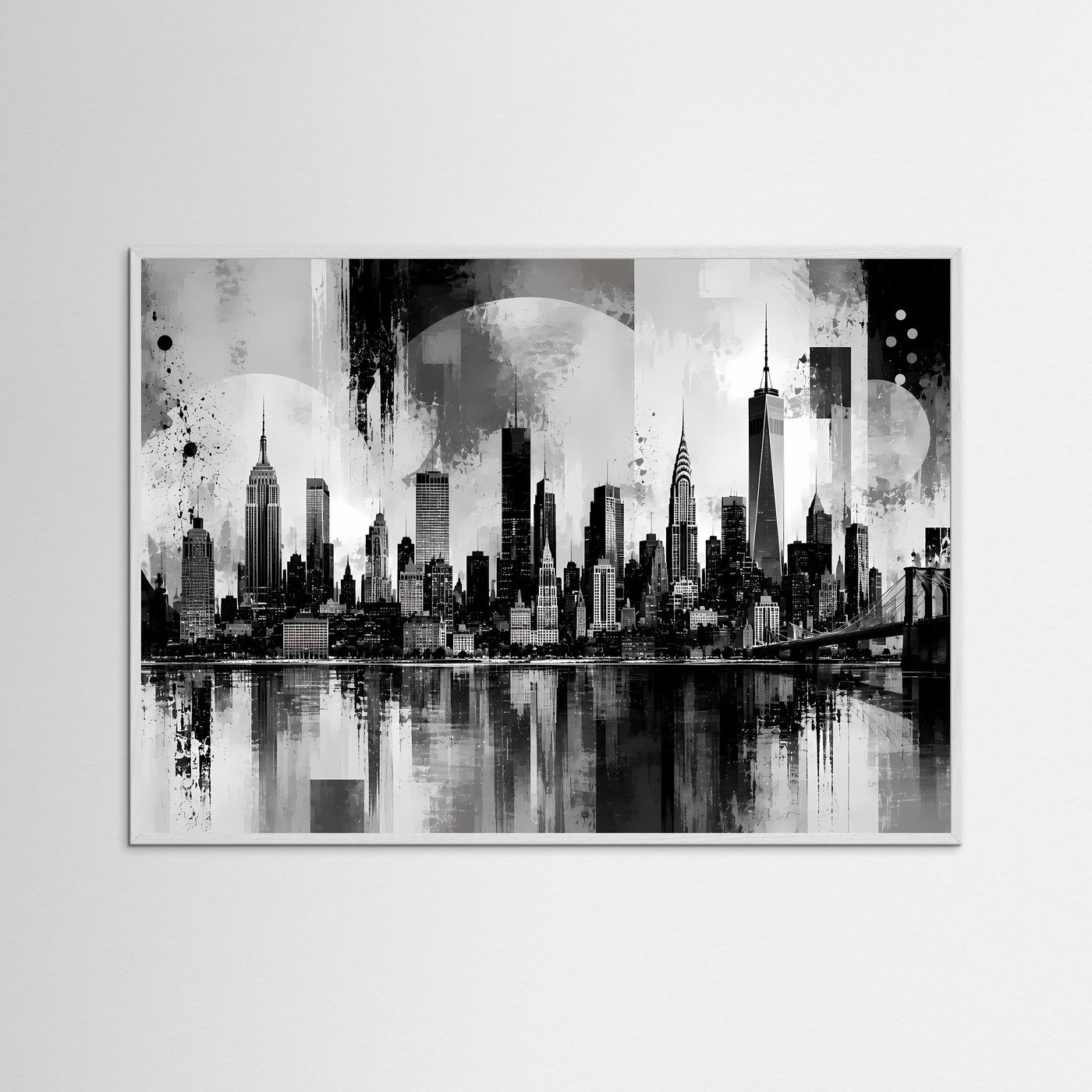 Gerahmter Kunstdruck Manhattan-Skyline in Schwarzweiß, hellbrauner Holzrahmen
