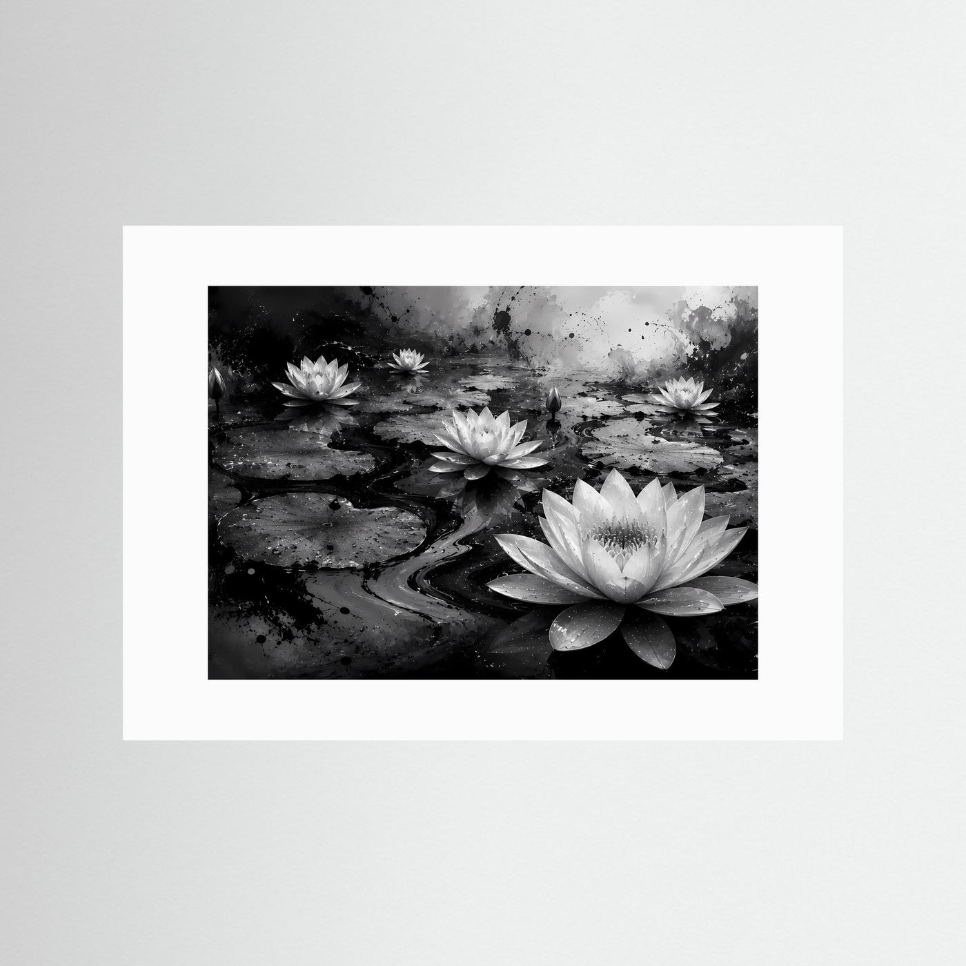 Weiße Seerosen auf schwarzem Wasser | Elegante Schwarz-Weiß Naturkunst – Moderner Lotus Teich