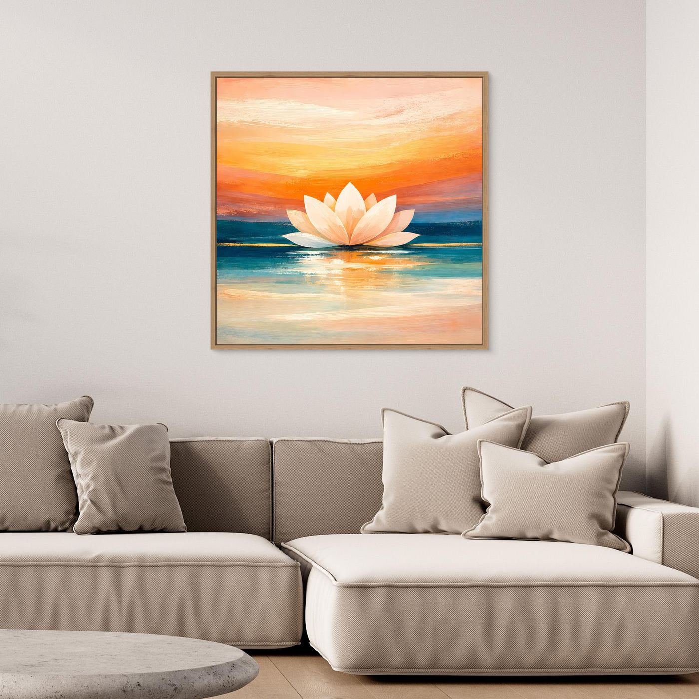 Gerahmtes Leinwandbild mit Lotusblüte im Sonnenuntergang, Spiegelung im Wasser, goldfarbener Rahmen