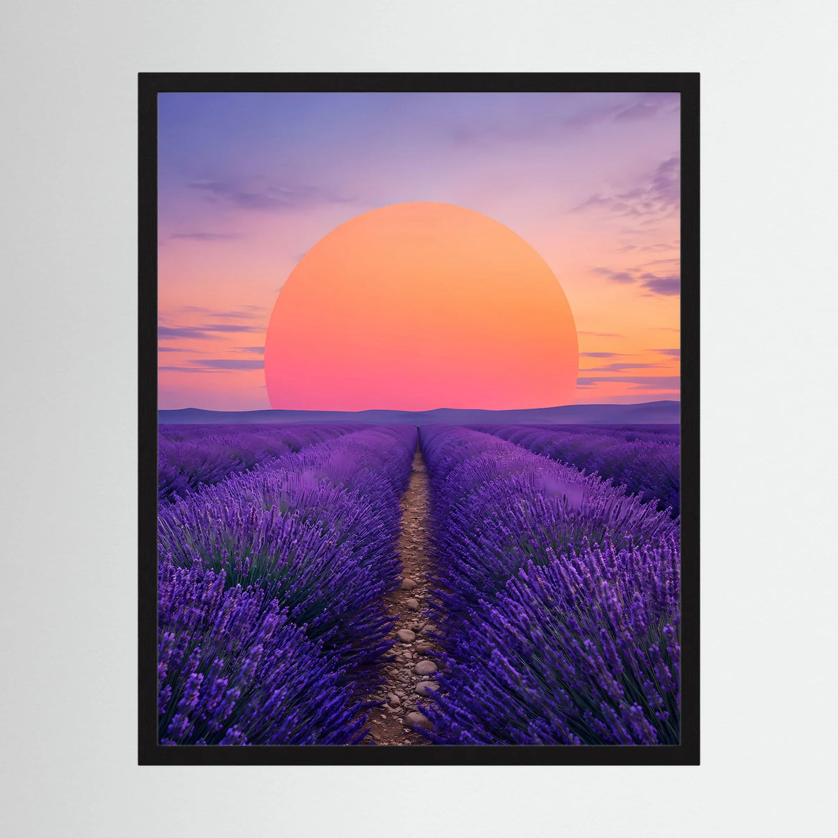 Hochformat-Poster mit lila Lavendelfeld, golden-orangefarbener Sonne und Sonnenuntergang, schwarzer Rahmen