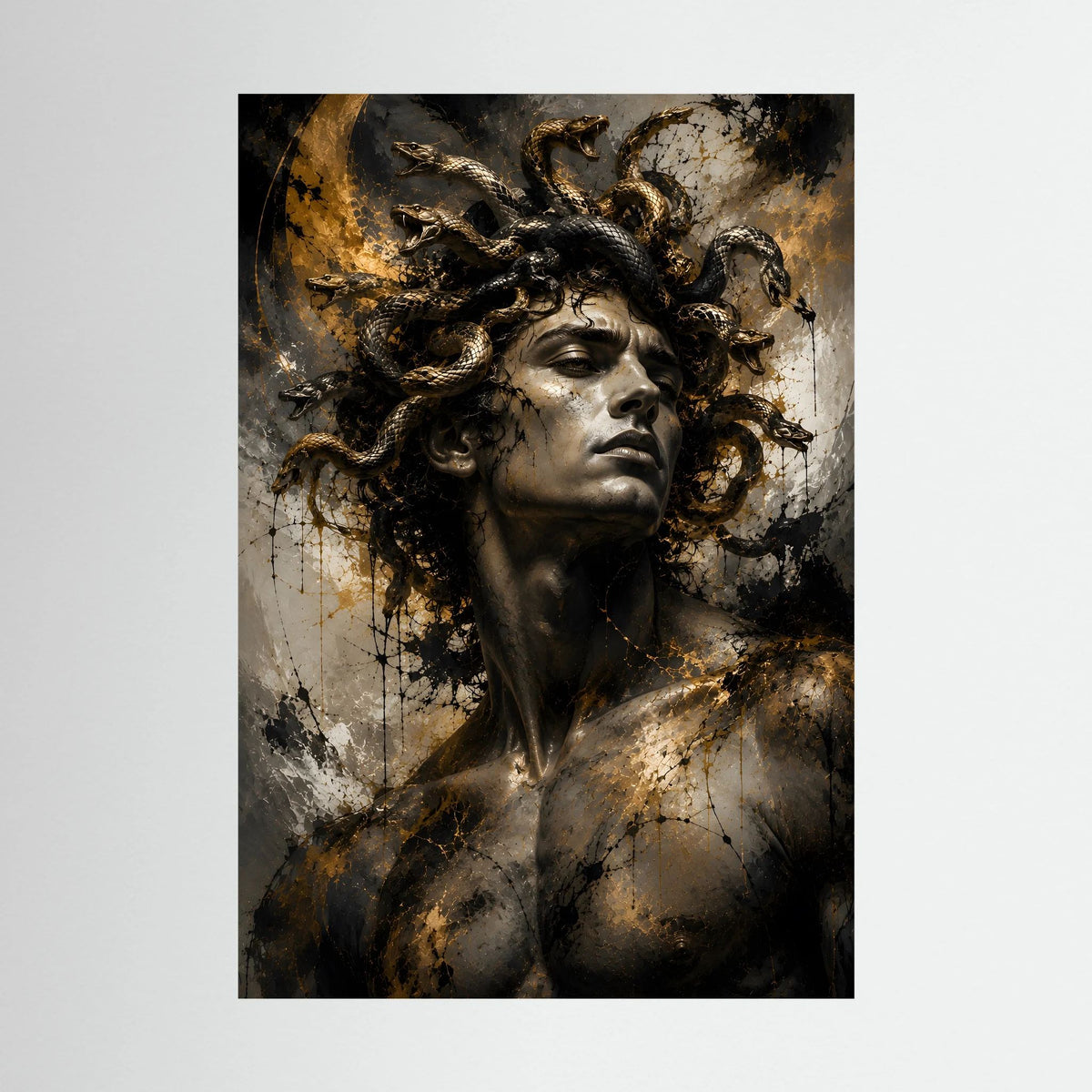 Hochformat-Artprint mit Porträt einer Frau mit Schlangen, Schwarz-Gold und Spritzeffekten