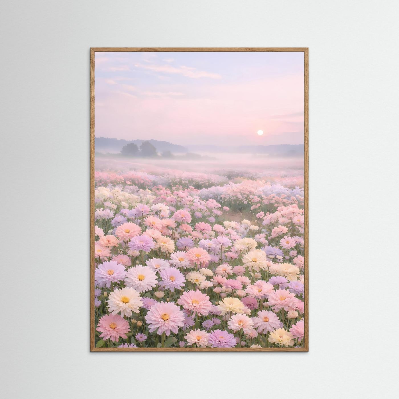 Florales Poster mit Blumenmeer bei Sonnenaufgang, goldbrauner Holzrahmen, hochformat