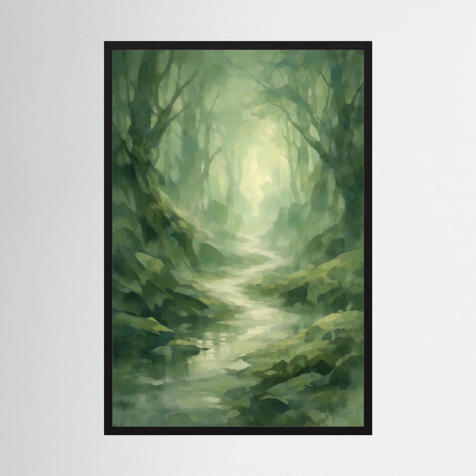 Hochformatiges Waldposter mit grüner Nebellandschaft, Bachlauf und dunklem Rahmen