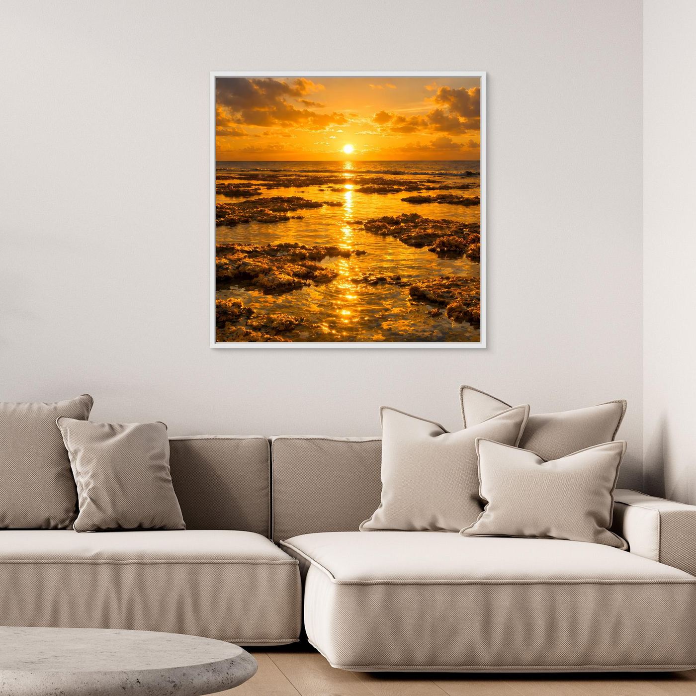 Leinwandbild Sonnenuntergang über dem Meer mit weißem Rahmen