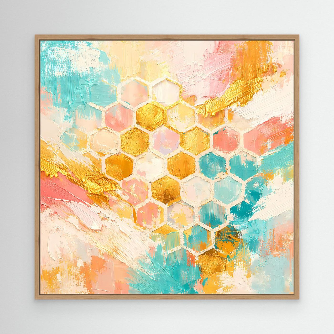 Leinwandbild mit Bienenwaben-Muster in Pastellfarben, mit hellem Holzrahmen