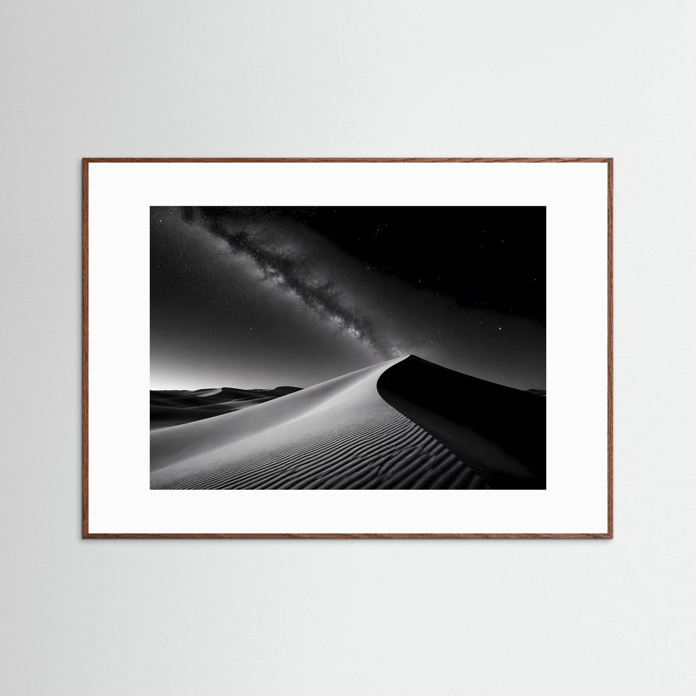 Wüste Poster Querformat | Schwarz Weiß Sanddünen mit Milchstraße & Sternenhimmel