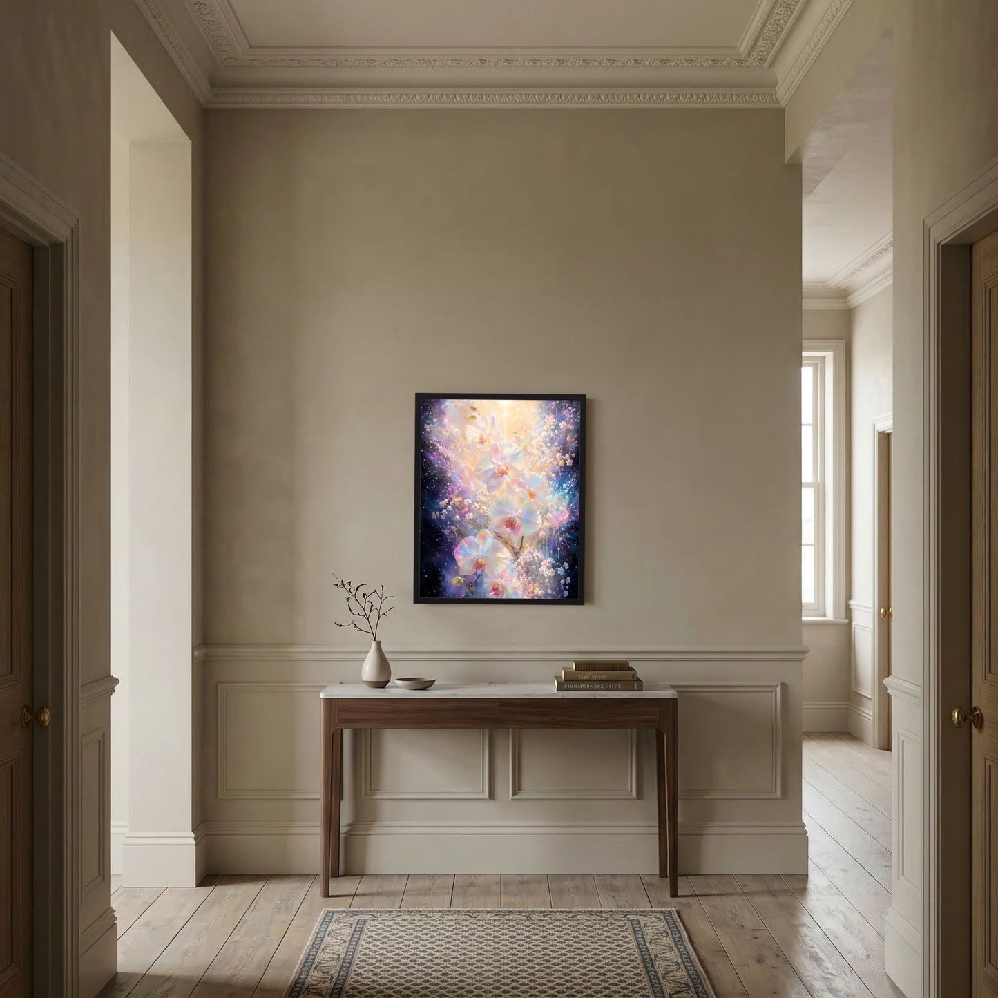 Gerahmtes Hochformat-Poster mit leuchtendem Orchideen-Motiv in Pastell und Gold