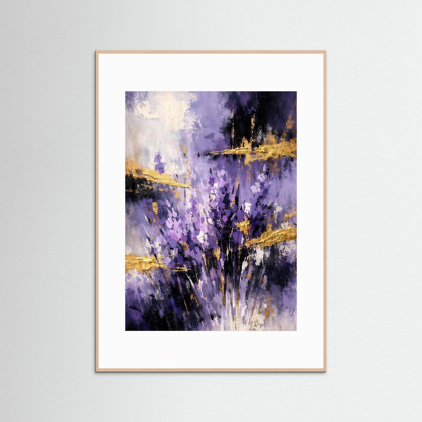 Abstraktes Poster mit violettem Pinselstrich und goldenen Akzenten, weiß gerahmt