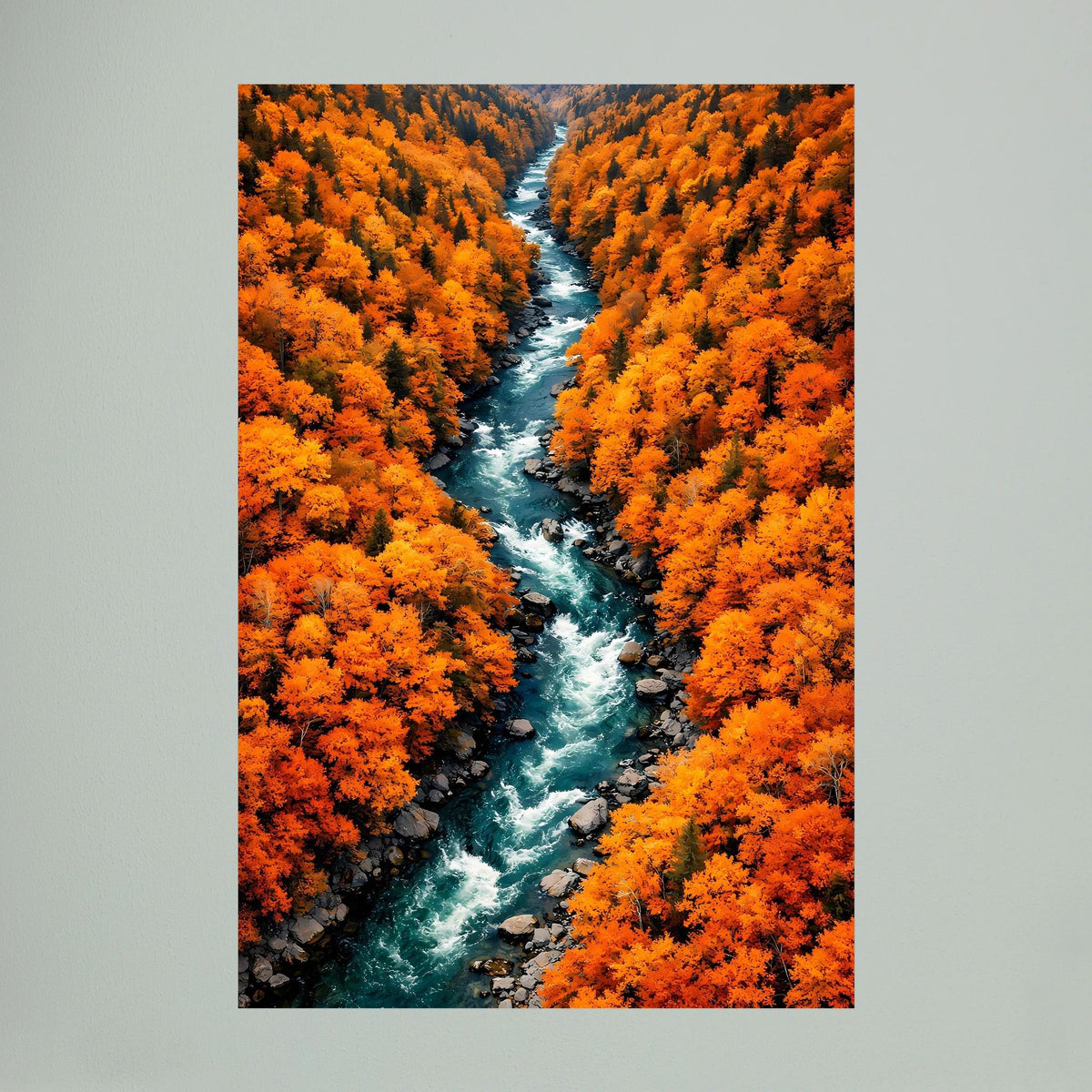 Vertikales Wandbild: romantischer Flusslauf zwischen orangefarbenen Bäumen im Herbstwald