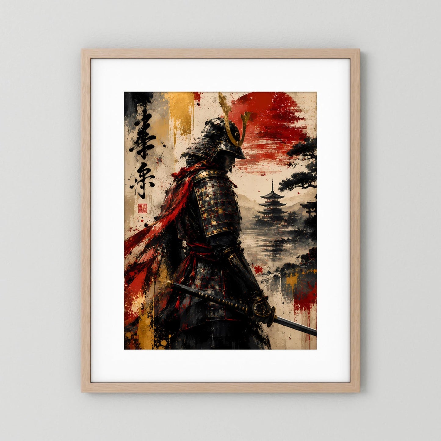 Hochformatiges Poster im Holzrahmen: Samurai in Schwarz mit roter Sonne und Landschaft.