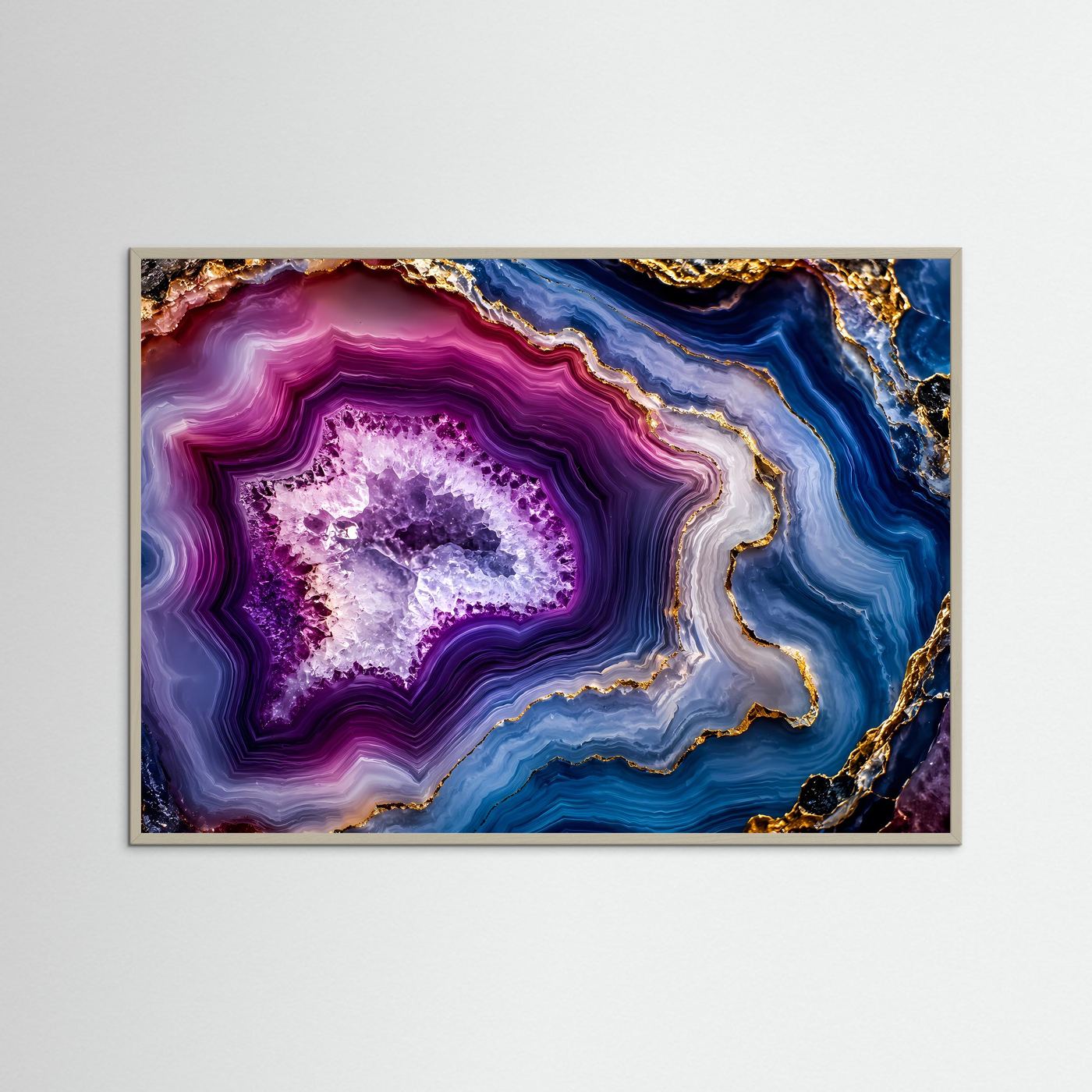 Achat Geode Poster Querformat | Abstrakte Edelstein Wandkunst in Violett, Blau & Gold | Luxuriöses Mineralien Wandbild