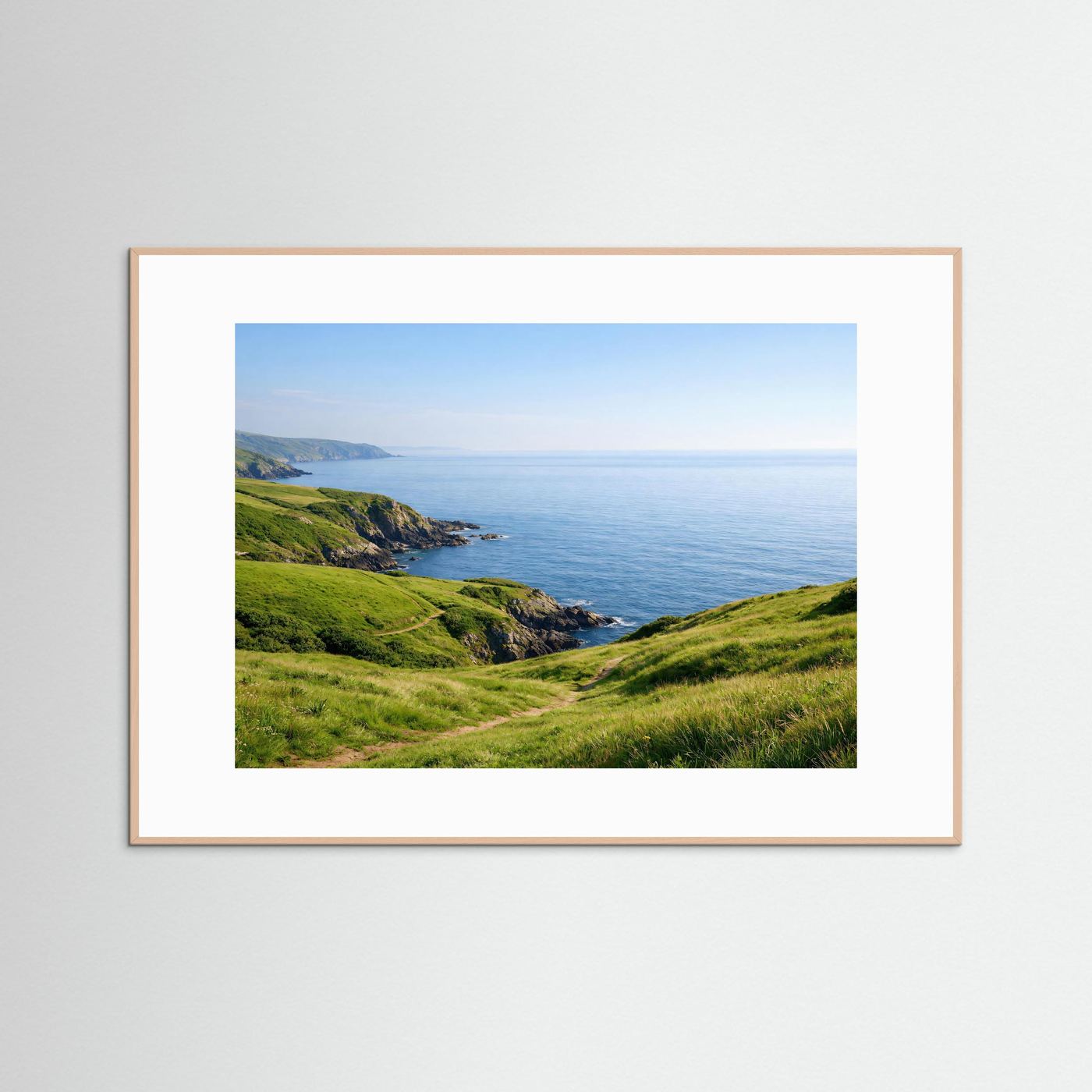 Grüne Klippen am Ozean | Küstenwanderweg & Meer Natur Poster Querformat
