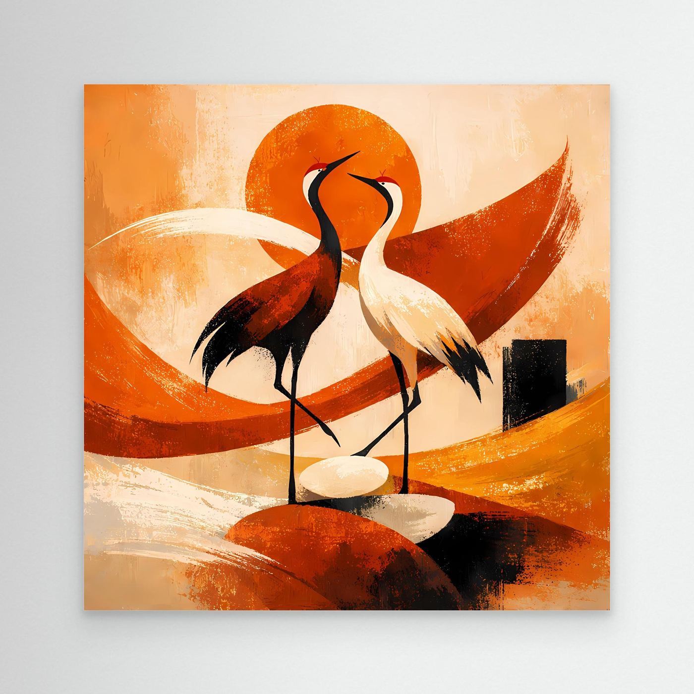 Leinwand-Wandbild mit zwei Kranichen vor orangefarbener Sonne, abstrakte Rot-Orange-Flächen.