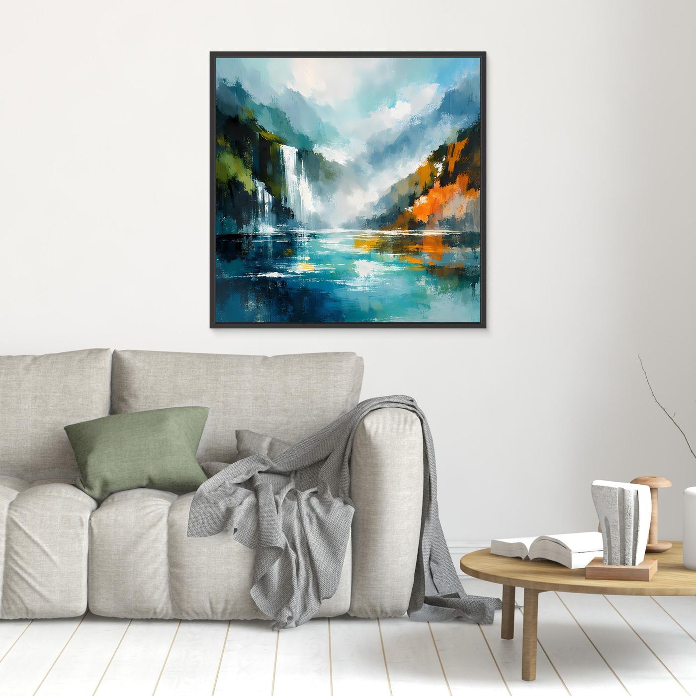 Kleines gerahmtes abstraktes Fjordbild: Wasserfall, blaues Wasser, orangefarbene Uferpartie.