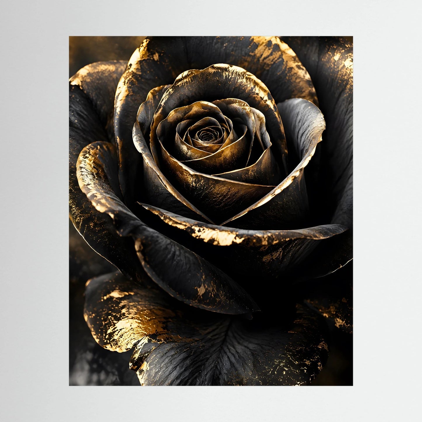 Gerahmtes Kunstposter mit schwarzer Rose und goldenen Akzenten, Nahaufnahme