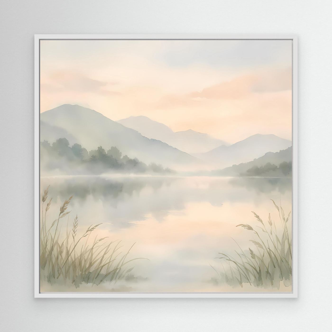 Leinwandbild nebliger Bergsee im Aquarellstil mit weißem Rahmen, Berge und See
