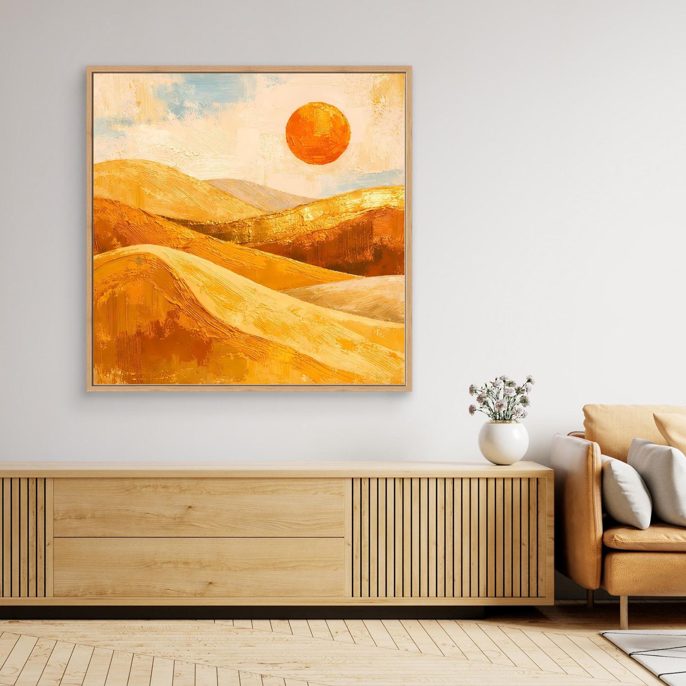 Abstraktes Leinwand-Wandbild mit goldenen Dünen und roter Sonne im Holzrahmen