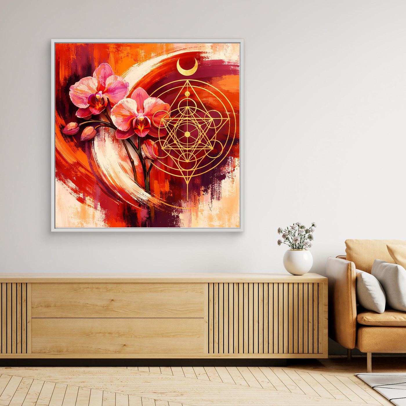 Abstraktes Wandbild mit Orchideen und goldener heiliger Geometrie, weiß gerahmt