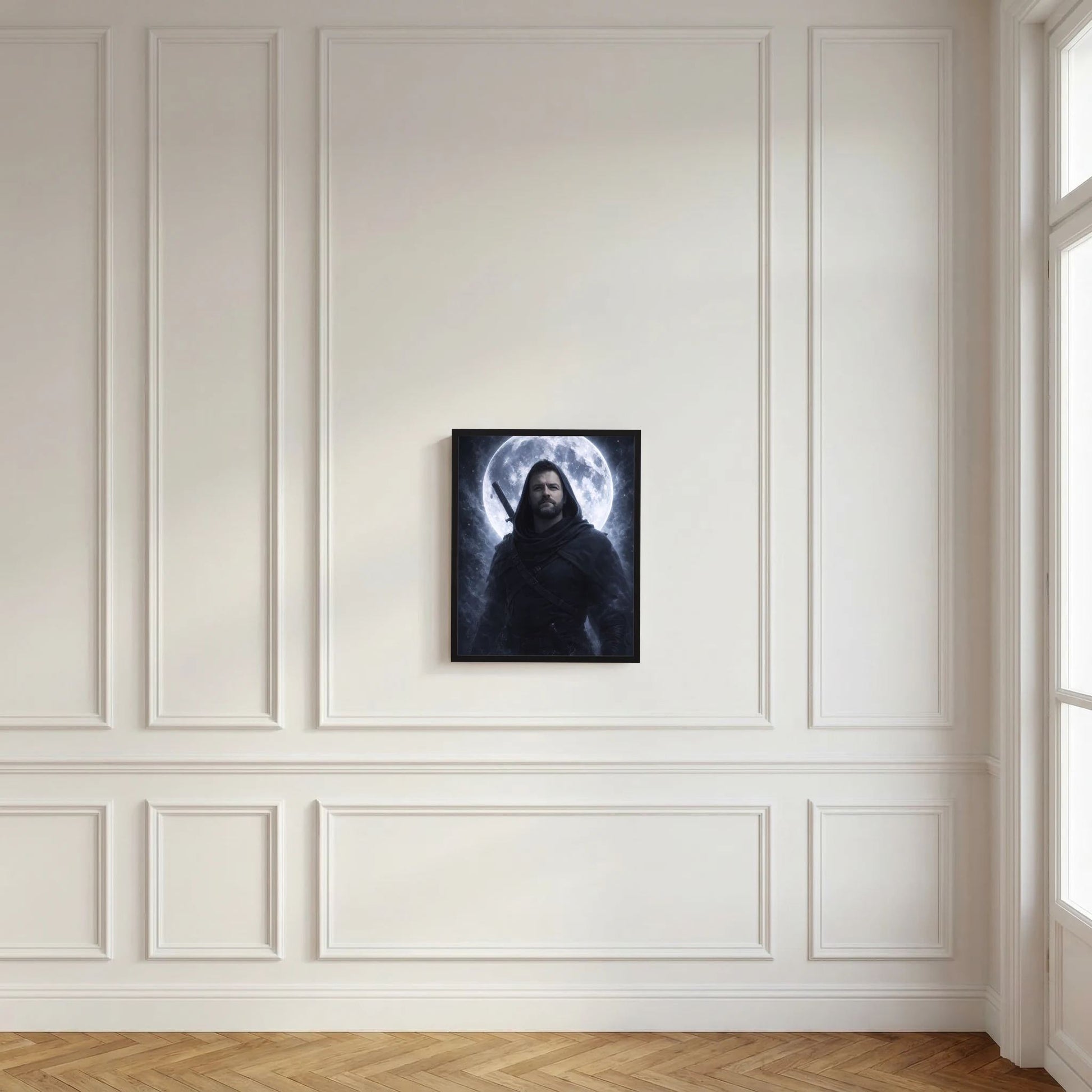 Fantasy-Poster im dunklen Rahmen: Kapuzenkrieger mit Vollmond hinter der Kapuze