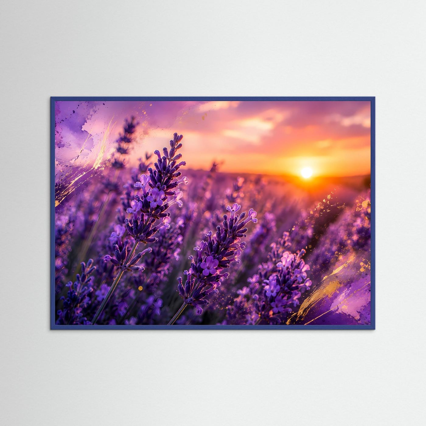 Lavendelfeld im goldenen Sonnenuntergang | Romantisches Lavendel Poster Panorama Querformat in Violett & Gold