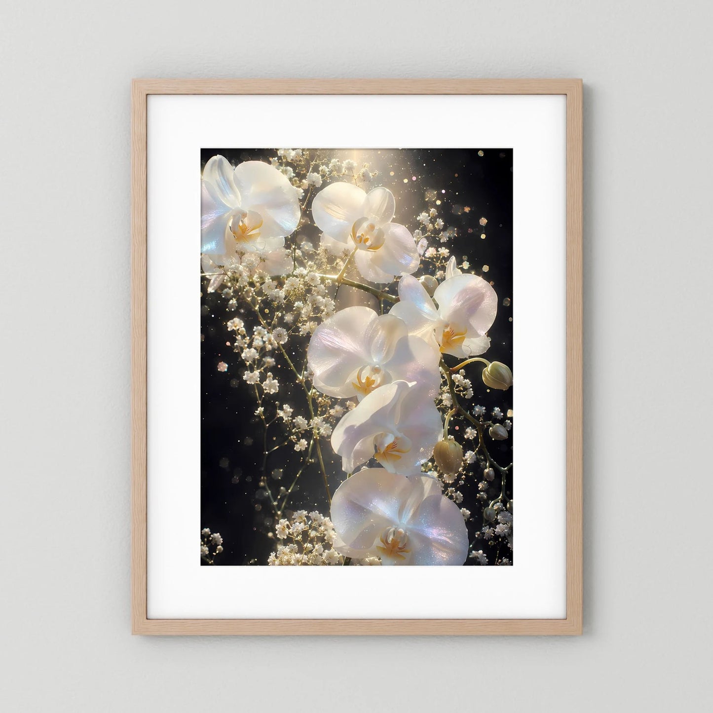 Orchideen-Blumenposter mit weißen Orchideenblüten und goldenen Lichtpunkten im hellen Holzrahmen
