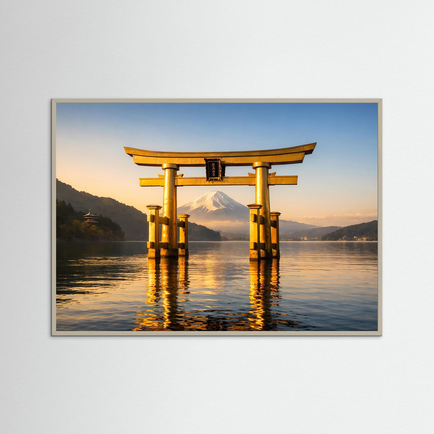 Japan-Wandposter mit goldenem Torii-Tor, Berg Fuji und Sonnenuntergang, blau gerahmt