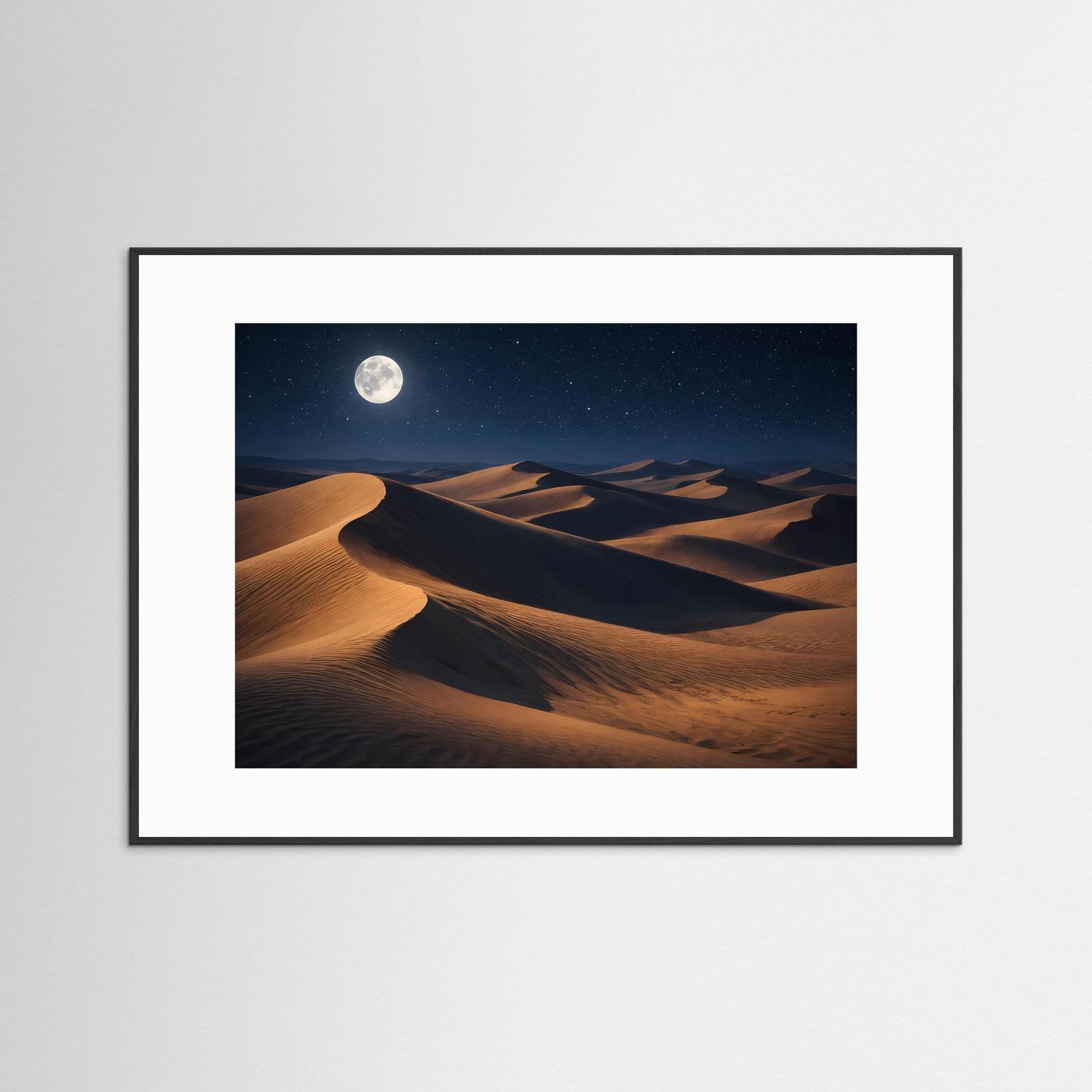 Wüstenlandschafts-Poster mit schwarzem Rahmen und weißem Passepartout: Dünen bei Vollmond