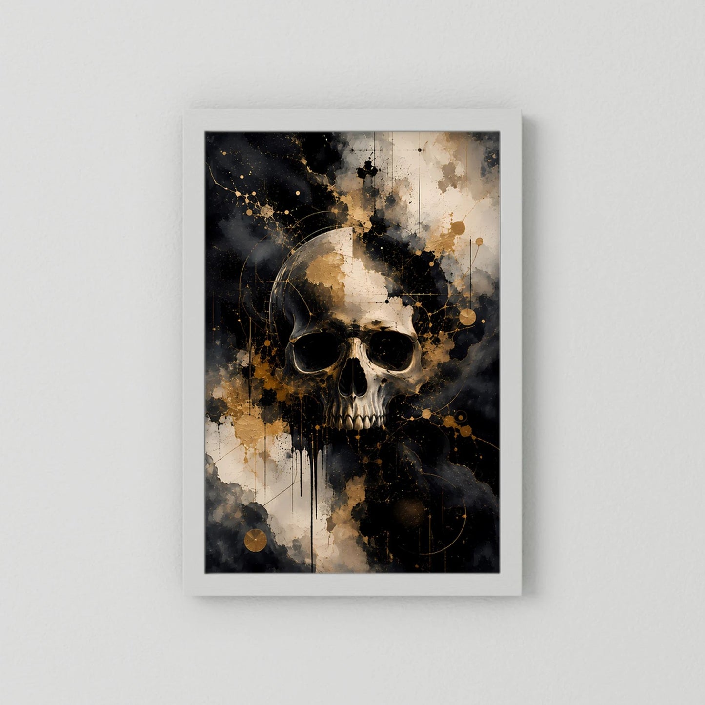Poster mit abstraktem Totenkopf, schwarz-goldene Spritzer, weißer Rahmen, Hochformat