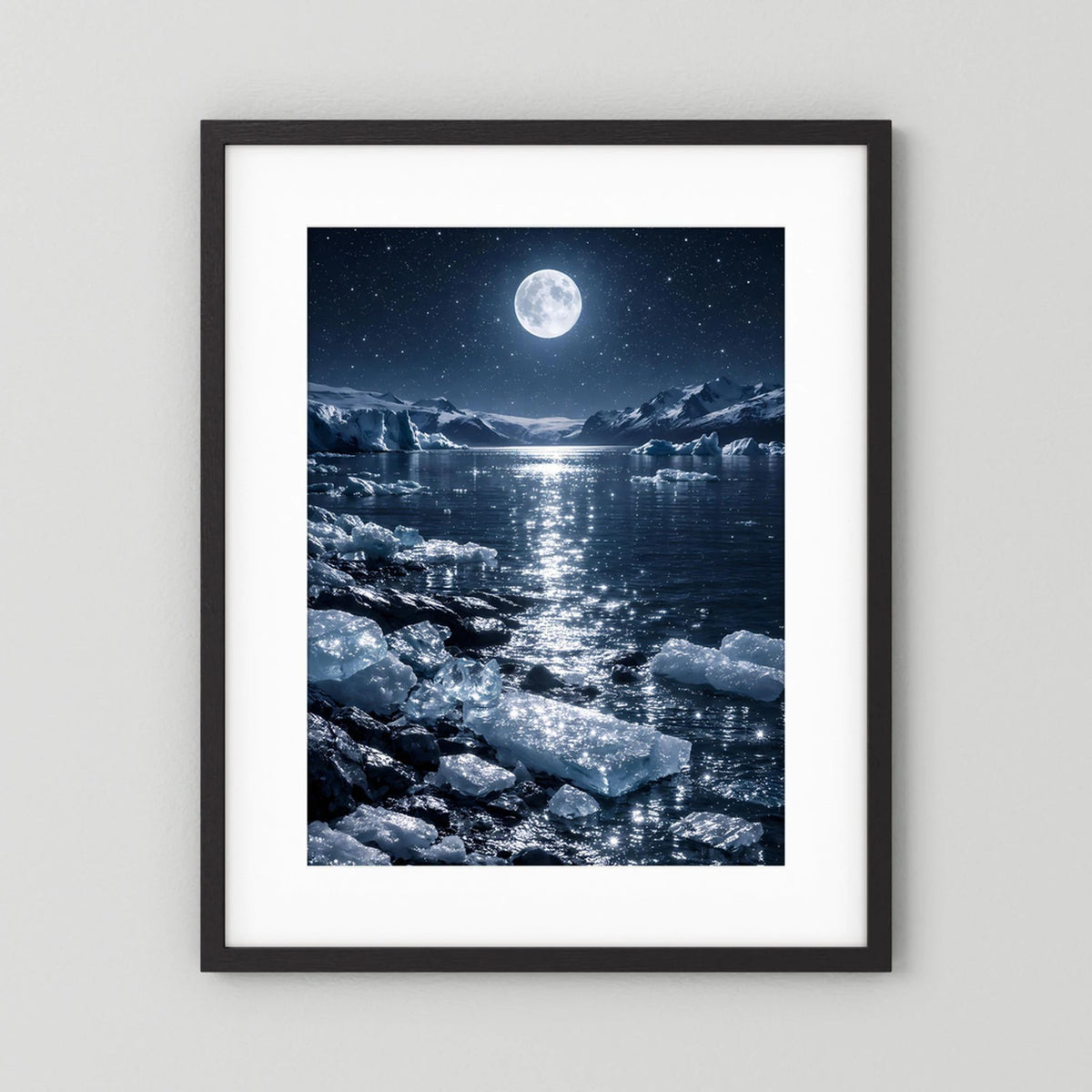 Wandbild im schwarzen Rahmen mit weißem Passepartout: Vollmond über Eismeer